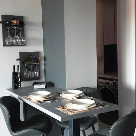 Apartament Luxeambra в центъра на града Jamboł