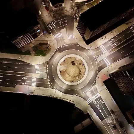 Appartamento Luxeambra в центъра на града *