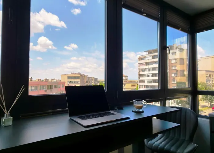 Apartment Luxeambra в центъра на града Yambol